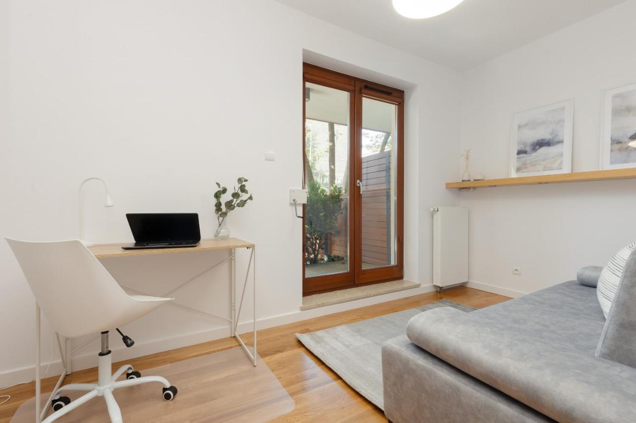 Old Mokotow Spacious Two-Bedroom Apartment By Noclegi Renters Warsaw Ngoại thất bức ảnh